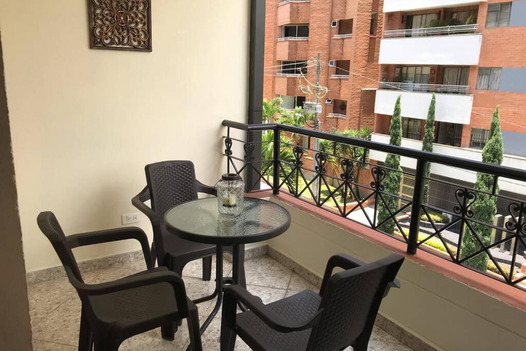 Apartament Laureles 301 Medellín Zewnętrze zdjęcie